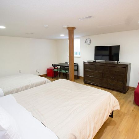 Anna'S Bed & Breakfast ไนแอการาฟอลส์ ภายนอก รูปภาพ